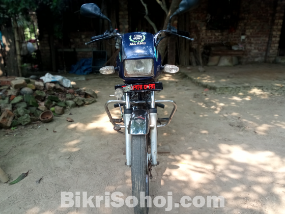 Bajaj champion 4s
